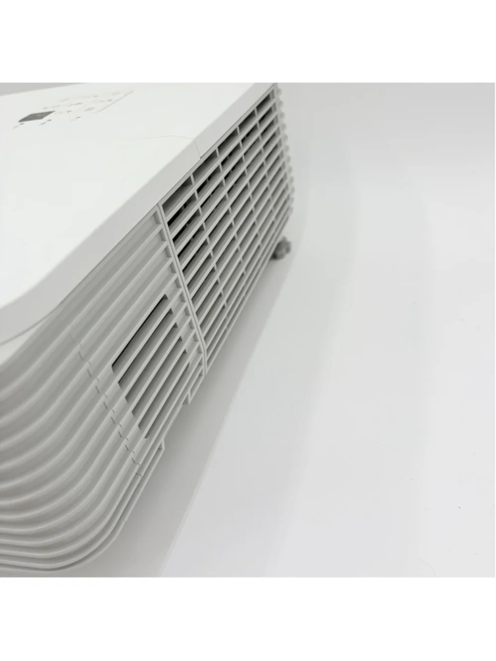 Optoma EH512 DLP Projector 1080p 5000 Lumens HDMI MHL Remote Cables